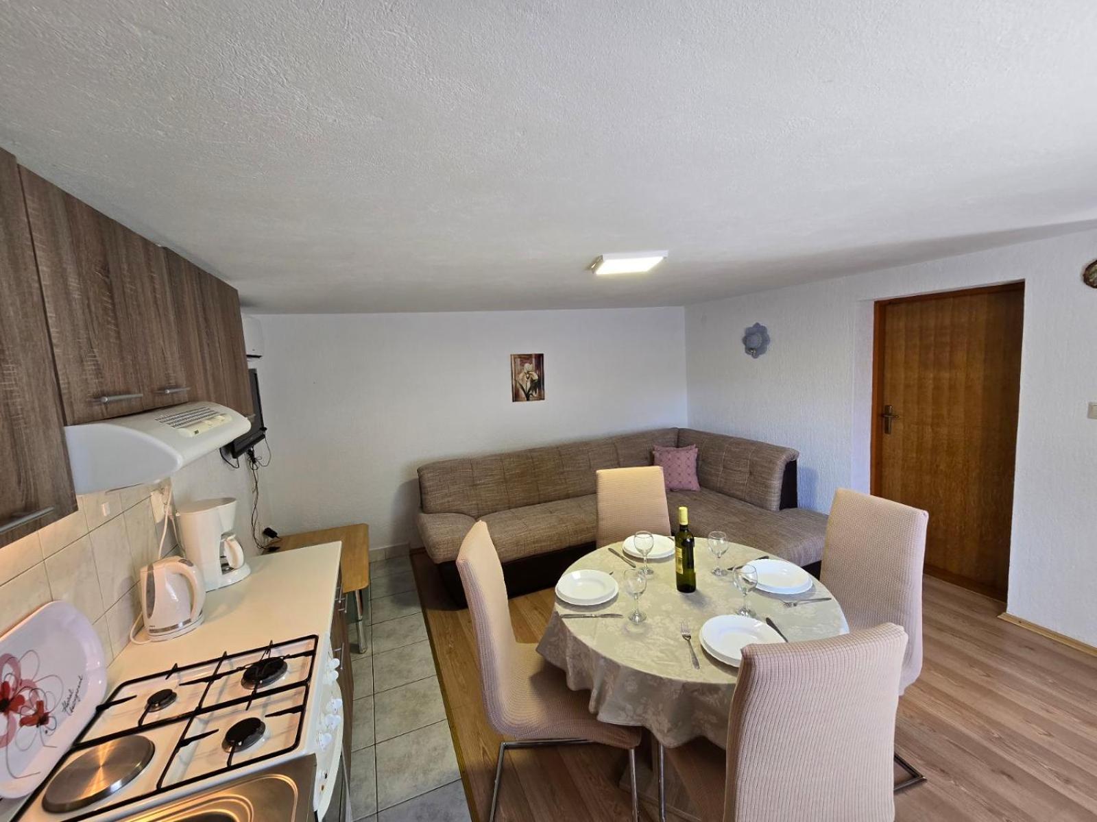 Apartments Ljubica Polje  Extérieur photo